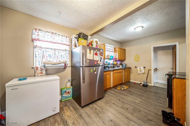 4303 Birchwood Avenue, Ashtabula, OH 44004