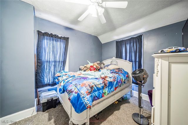 4303 Birchwood Avenue, Ashtabula, OH 44004