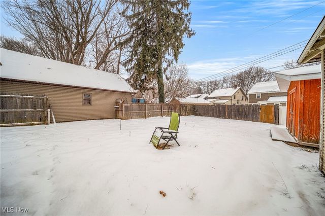 4303 Birchwood Avenue, Ashtabula, OH 44004