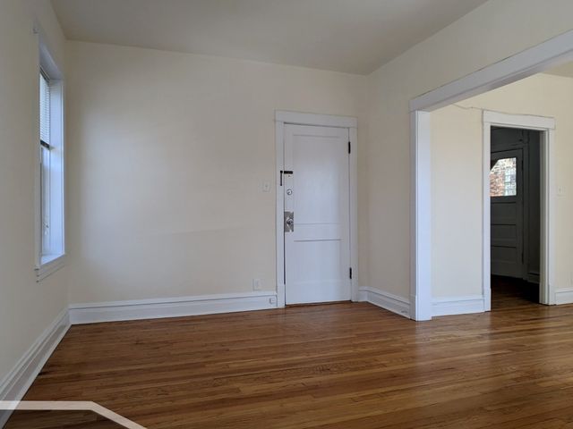 2915 W George Street 2, Chicago, IL 60618