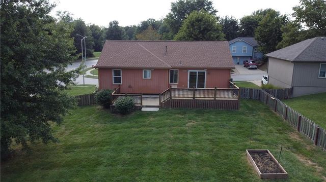 11421 N Kentucky Avenue, Kansas City, MO 64157