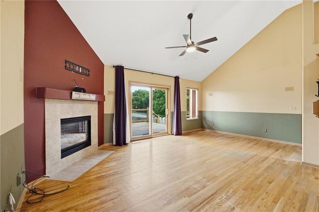 11421 N Kentucky Avenue, Kansas City, MO 64157