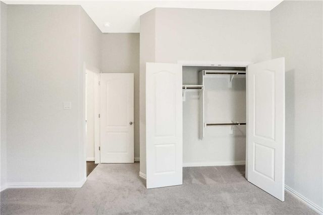 335 Spinnaker LOOP, Kyle, TX 78640