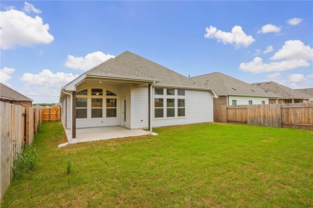 335 Spinnaker LOOP, Kyle, TX 78640