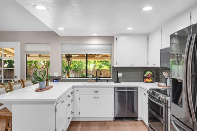8707 Gaines Ave, Orangevale, CA 95662