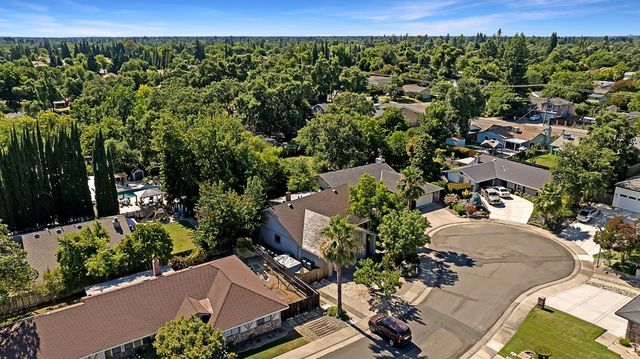 8707 Gaines Ave, Orangevale, CA 95662