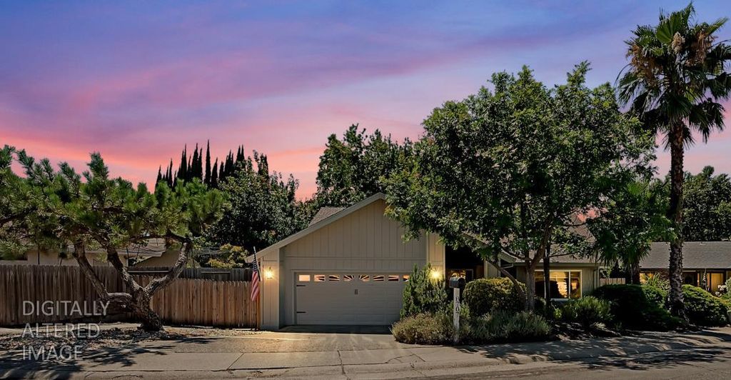 8707 Gaines Ave, Orangevale, CA 95662