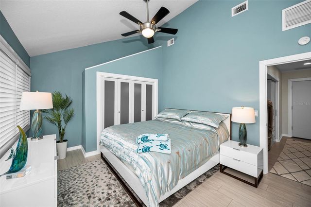 1014 TEAL POINTE, Tarpon Springs, FL 34689