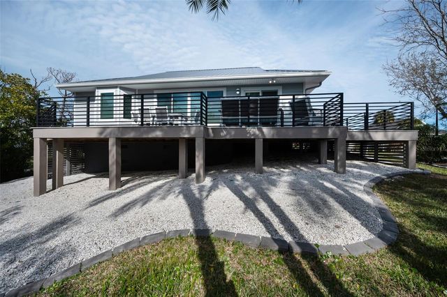 1014 TEAL POINTE, Tarpon Springs, FL 34689