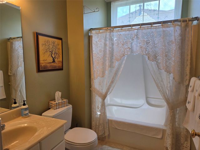 6005 MARBLE LN. Lane, Fairview, PA 16415