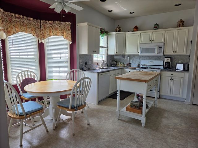 6005 MARBLE LN. Lane, Fairview, PA 16415