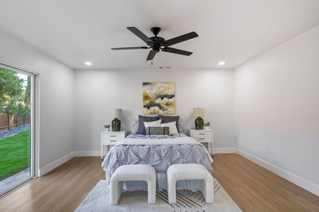 6606 Candlewood Cir, Riverbank, CA 95367