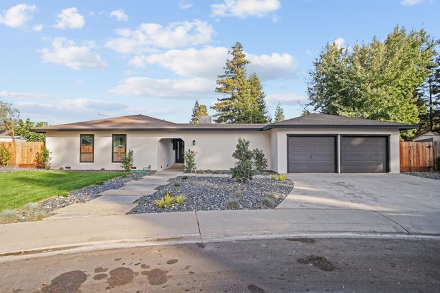 6606 Candlewood Cir, Riverbank, CA 95367