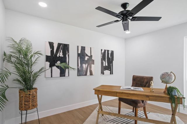 6606 Candlewood Cir, Riverbank, CA 95367