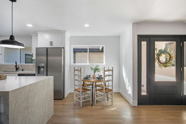 6606 Candlewood Cir, Riverbank, CA 95367