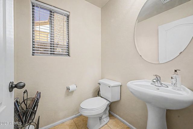 946 W GASCON Road, San Tan Valley, AZ 85143