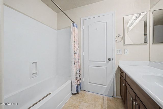 946 W GASCON Road, San Tan Valley, AZ 85143