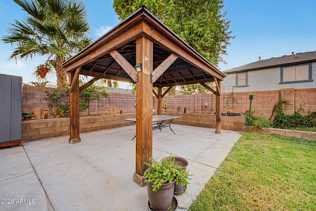 946 W GASCON Road, San Tan Valley, AZ 85143