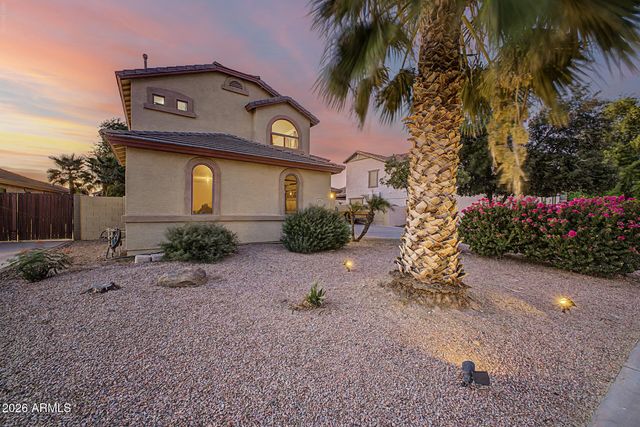 946 W GASCON Road, San Tan Valley, AZ 85143