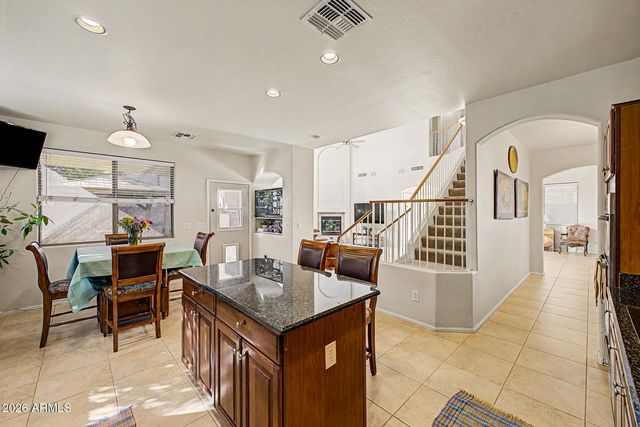 946 W GASCON Road, San Tan Valley, AZ 85143