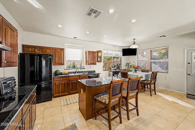 946 W GASCON Road, San Tan Valley, AZ 85143