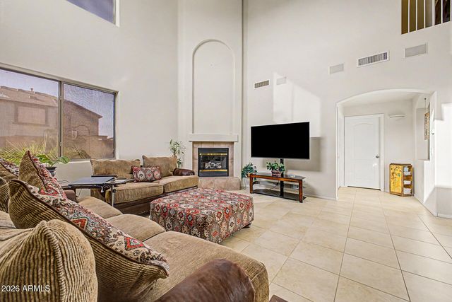 946 W GASCON Road, San Tan Valley, AZ 85143