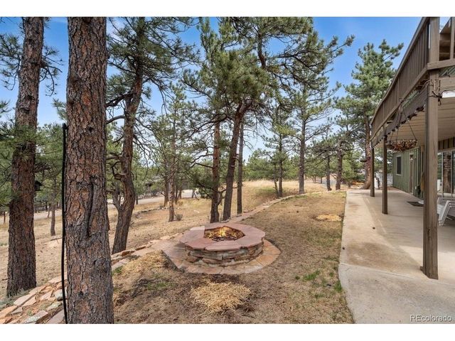4000 Fawn Trl, Loveland, CO 80537