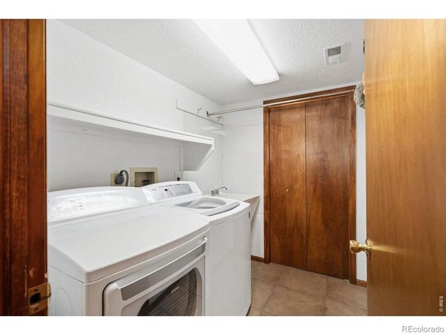 4000 Fawn Trl, Loveland, CO 80537