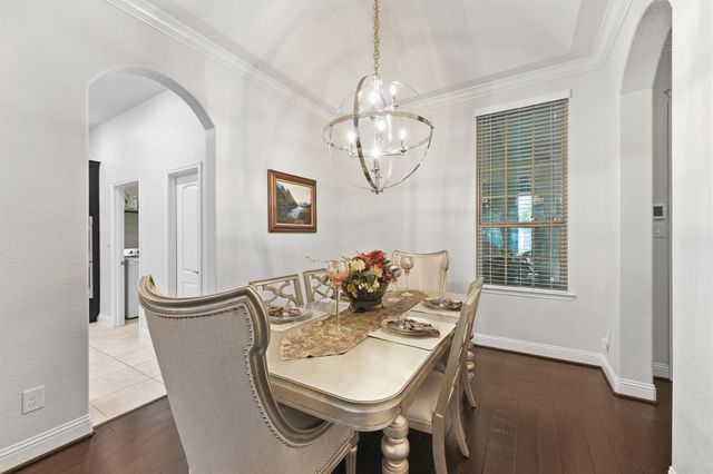 6 Inland Prairie Drive, Tomball, TX 77375