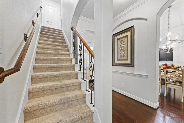 6 Inland Prairie Drive, Tomball, TX 77375