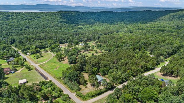 315 Sims Hollow Road, Russellville, AR 72802