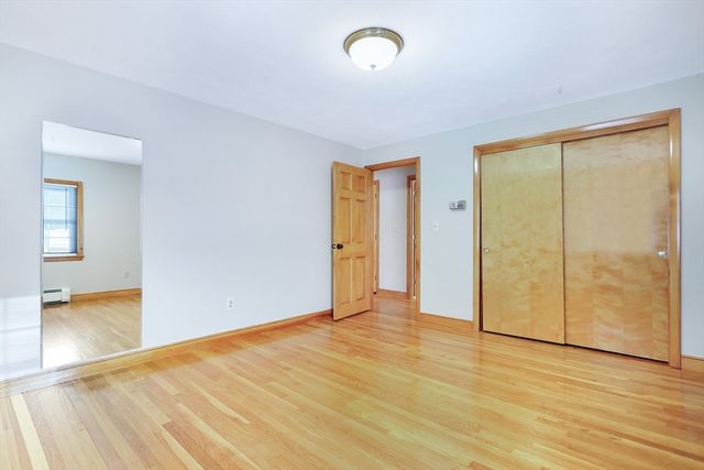 8 Cole Street, Salem, NH 03079