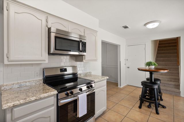 8036 Berrybrook Drive, Watauga, TX 76148