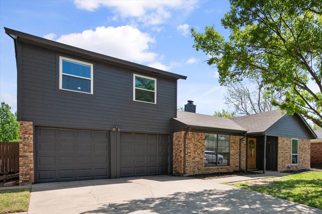 8036 Berrybrook Drive, Watauga, TX 76148