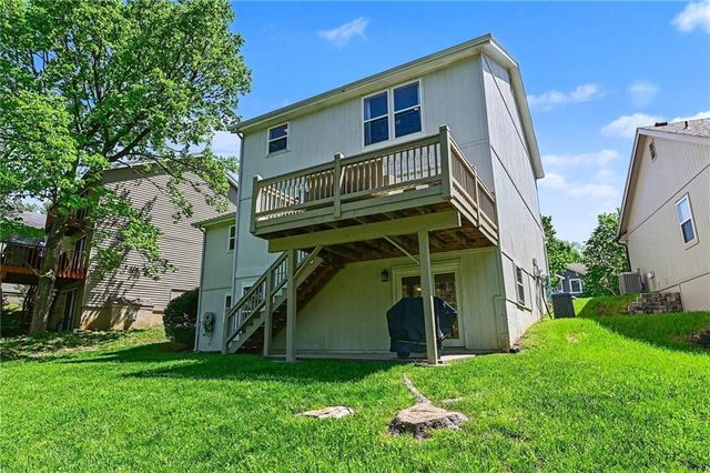 6330 N Bedford Avenue, Kansas City, MO 64151