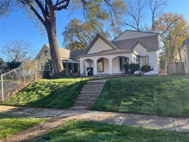 2315 Brighton Avenue, Kansas City, MO 64127