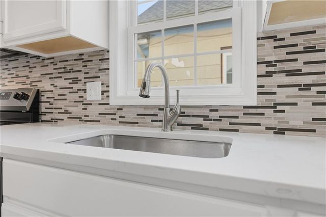 2315 Brighton Avenue, Kansas City, MO 64127