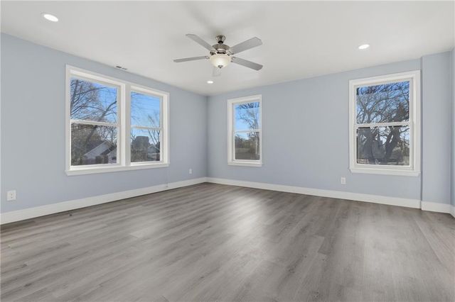 2315 Brighton Avenue, Kansas City, MO 64127