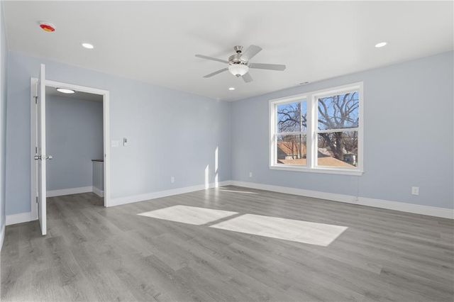 2315 Brighton Avenue, Kansas City, MO 64127