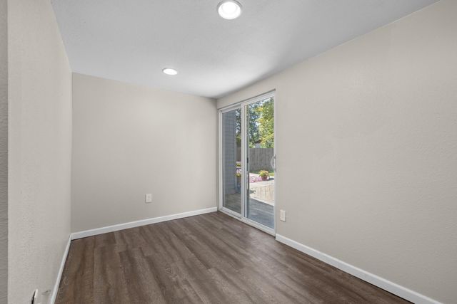 405 1st Ave NW, Mohall, ND 58761