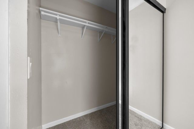 405 1st Ave NW, Mohall, ND 58761