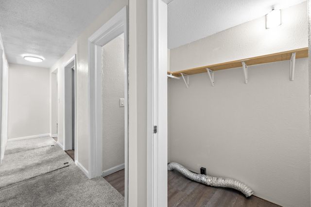 405 1st Ave NW, Mohall, ND 58761