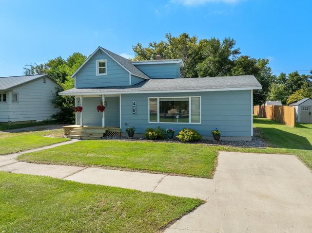 405 1st Ave NW, Mohall, ND 58761