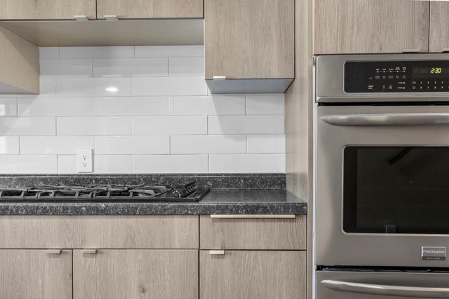 405 1st Ave NW, Mohall, ND 58761