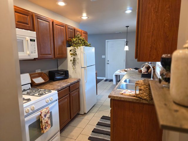 1314 E Miller Street, Griffith, IN 46319