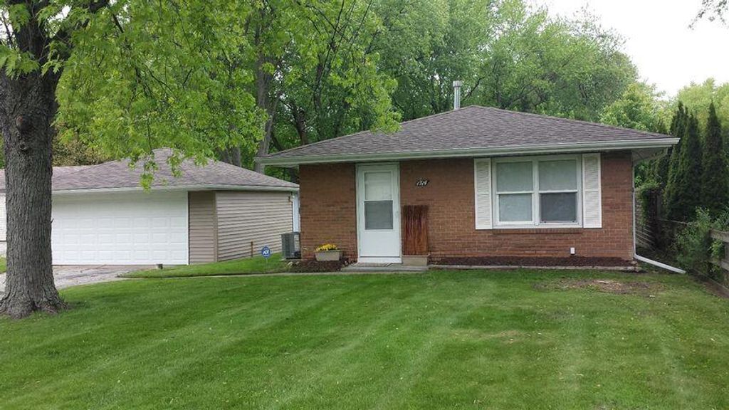1314 E Miller Street, Griffith, IN 46319