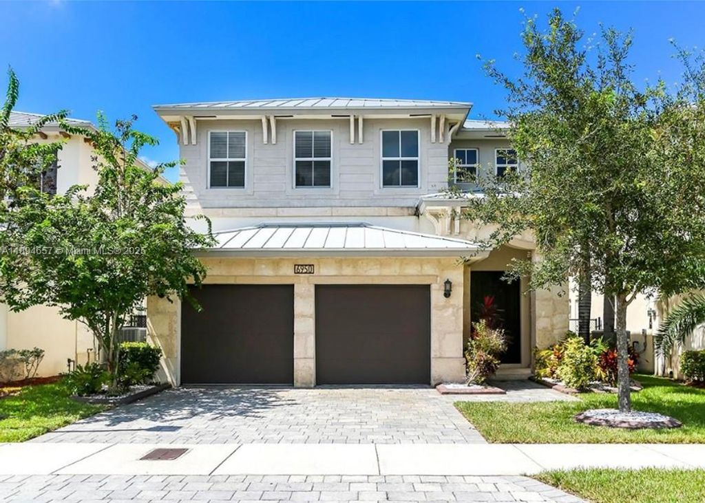 6950 NW 104th Ct, Doral, FL 33178