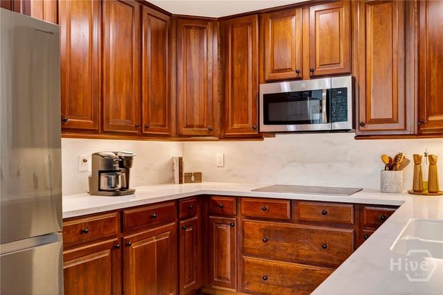 8607 Kent Drive, Savannah, GA 31406