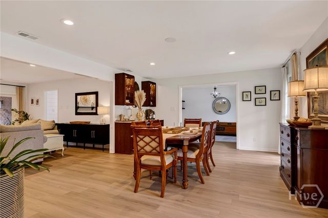 8607 Kent Drive, Savannah, GA 31406