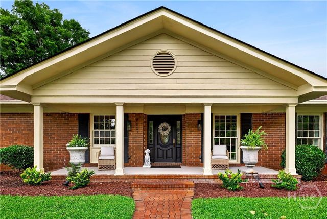 8607 Kent Drive, Savannah, GA 31406